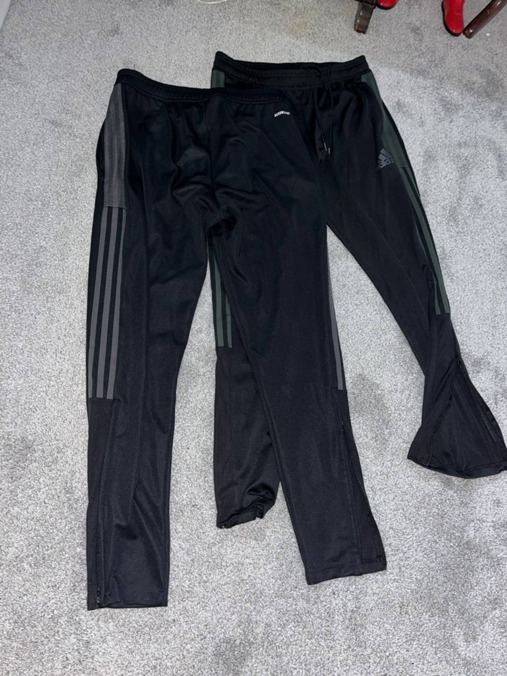 Black & Gray Colors basketball football soccer tapered team track sweatpants M